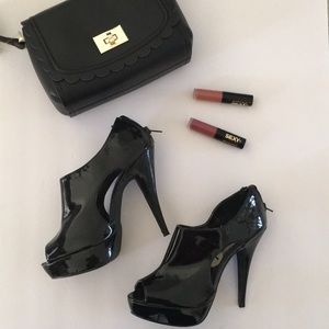 Steve Madden pumps